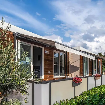 2 Bedroom Stunning In