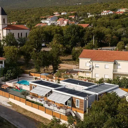 Appartement 2 Bedroom Stunning In *
